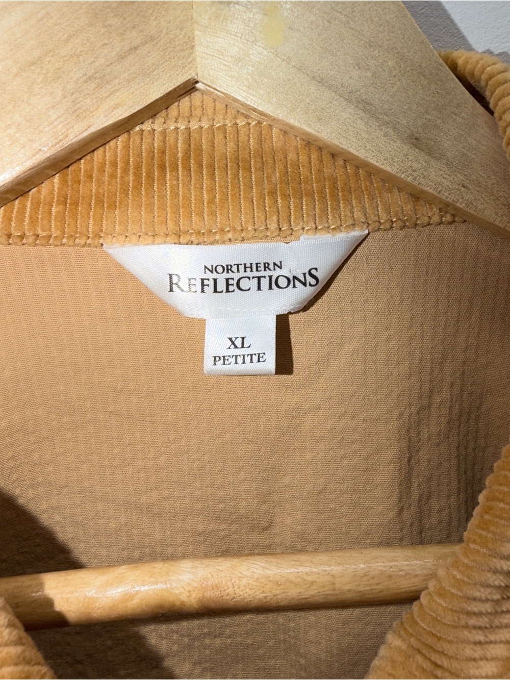 Soft 98% Cotton Northern Reflections Mustard Corduroy Truck Shirt Jacket 🧥 - Picture 2 of 3